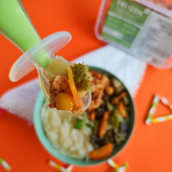 Fase 3 C - Frango em cubos com grão de bico + purê de aipim + mix de legumes (+12 meses) - Image 2