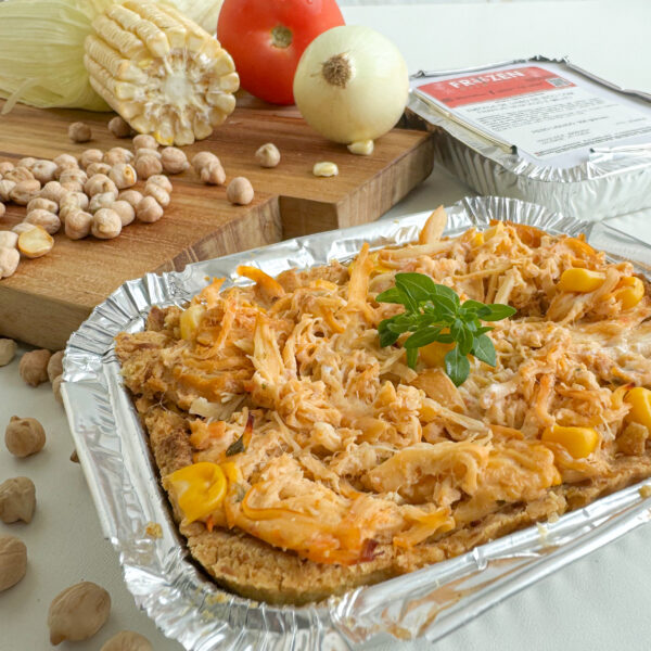 Empada de Grão de bico com recheio de frango desfiado e milho (200g)